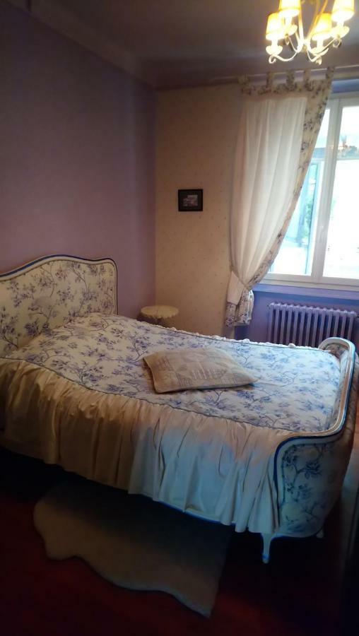 Chez Charlotte Et Michel Homestay *